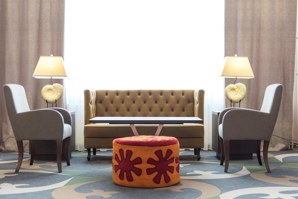 Hotel Duman Astana Luaran gambar