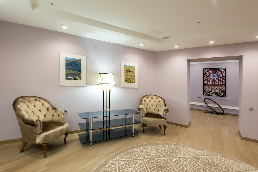 Hotel Duman Astana Luaran gambar