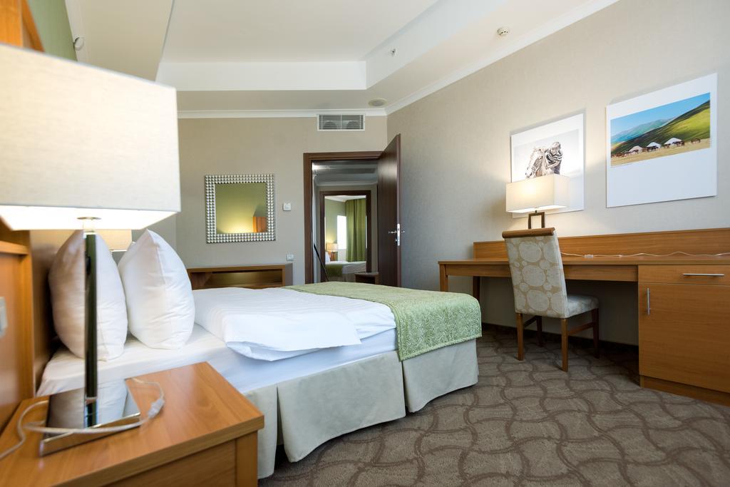 Hotel Duman Astana Luaran gambar