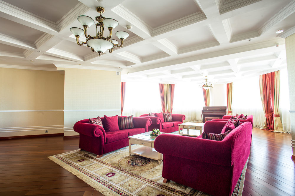 Hotel Duman Astana Luaran gambar