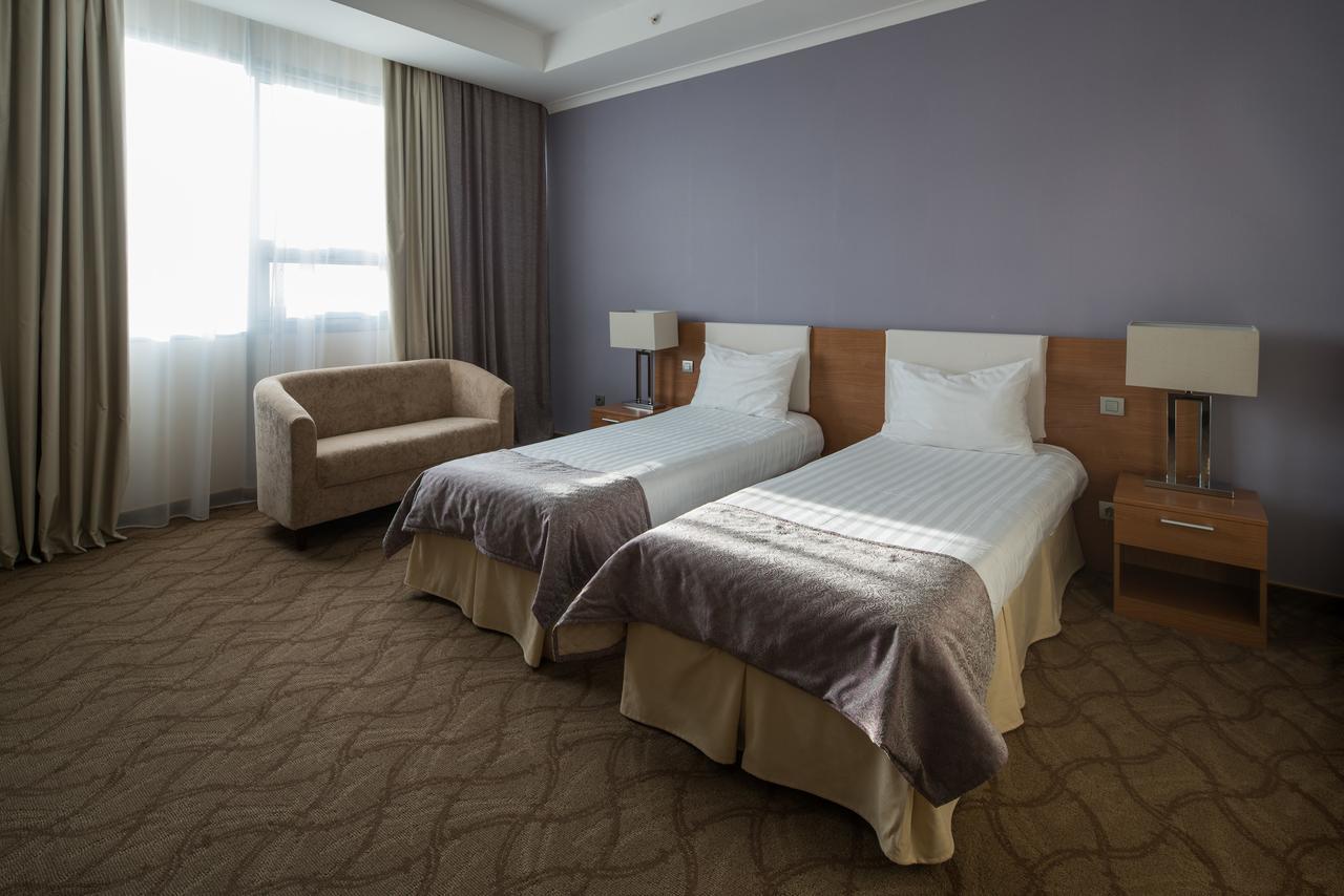 Hotel Duman Astana Luaran gambar