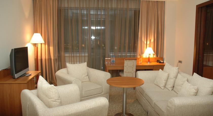 Hotel Duman Astana Luaran gambar